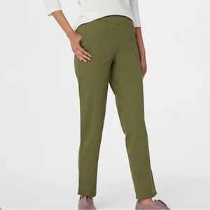 Denim & Co. Pull-On Front V-Yoke Jeans with Pockets deep olive size 1X